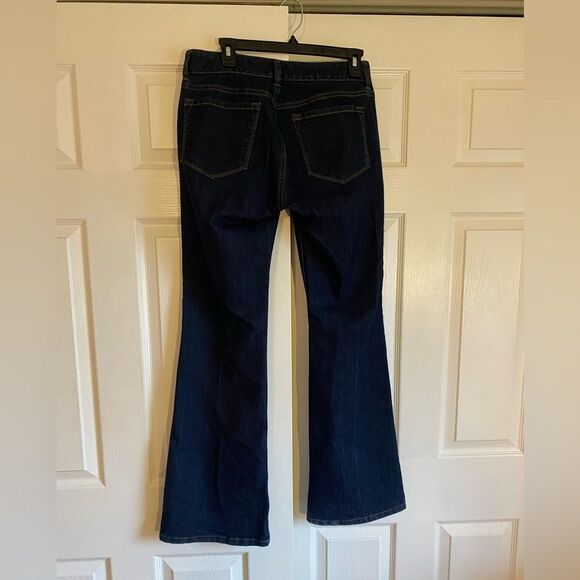 Ann Taylor loft 6 or 28 dark wash curvy flare mid rise low rise jeans - Picture 5 of 7